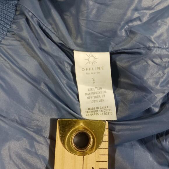 Offline by Aerie RN#54485 Women's Small Blue Snap Button Sleeveless Vest Pocket - Picture 5 of 16